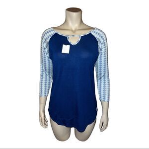 Vera Bradley Blue Daisy Tabitha Tee Pajama Lounge Shirt V-Neck Medium NWT